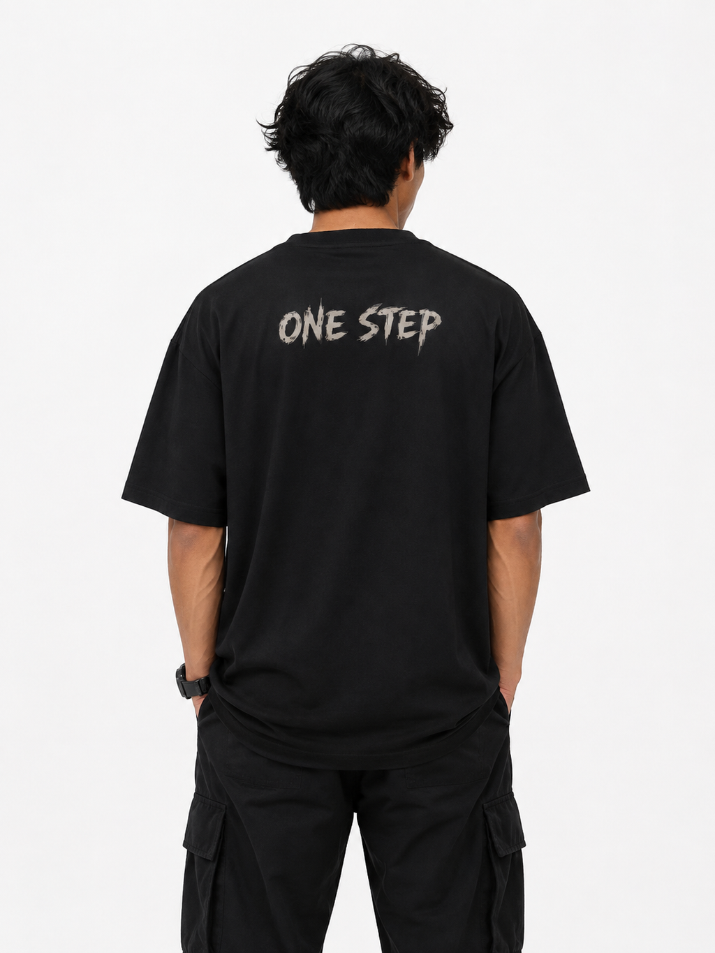ONE STEP – Oversized Graphic T-Shirt